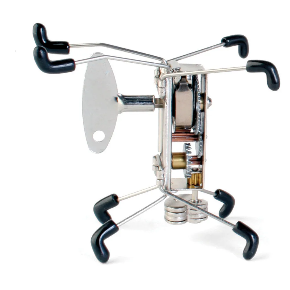 Cosmojetz — natahovací mechanická soška od Chico Bicalha